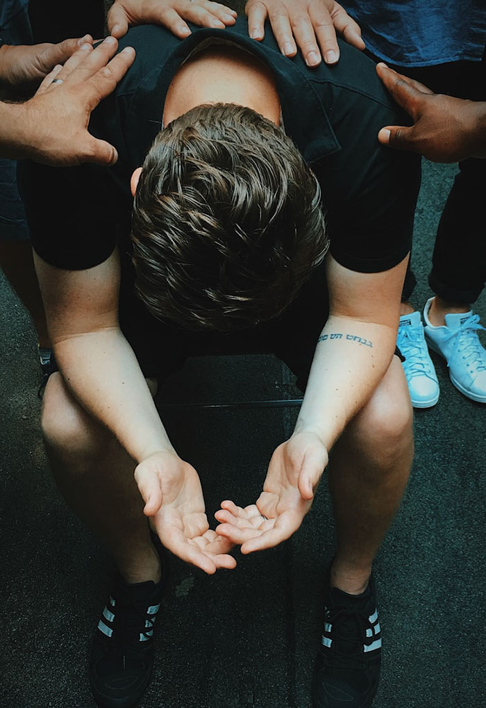 photo-1520642413789-2bd6770d59e3